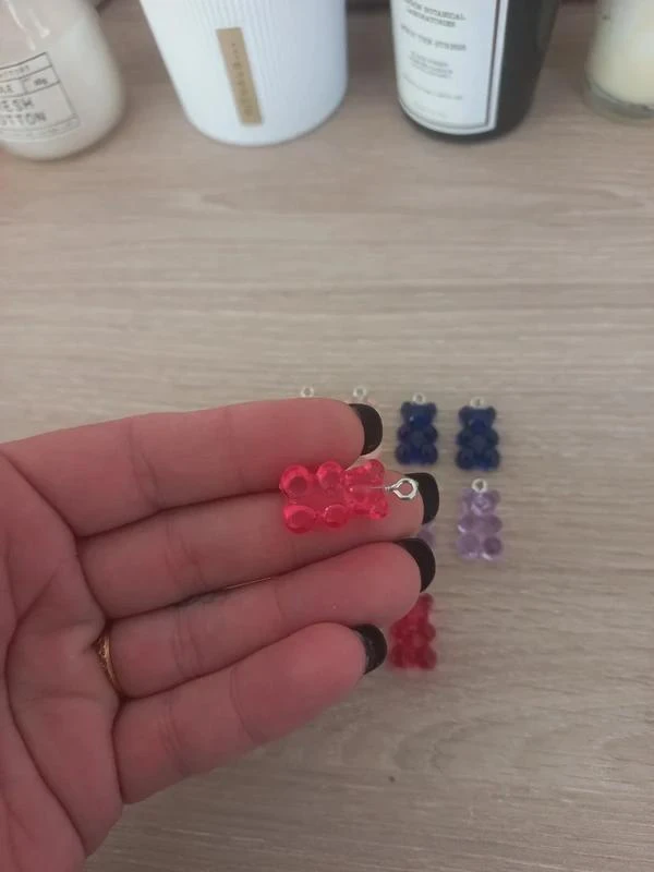 Lot De Pendentifs "Ourson" En Résine – photo 2